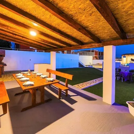 Villa Ana Kastel Sucurac Exterior photo
